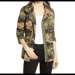 Madewell dispatch camo utility jacket Sz Medium EUC